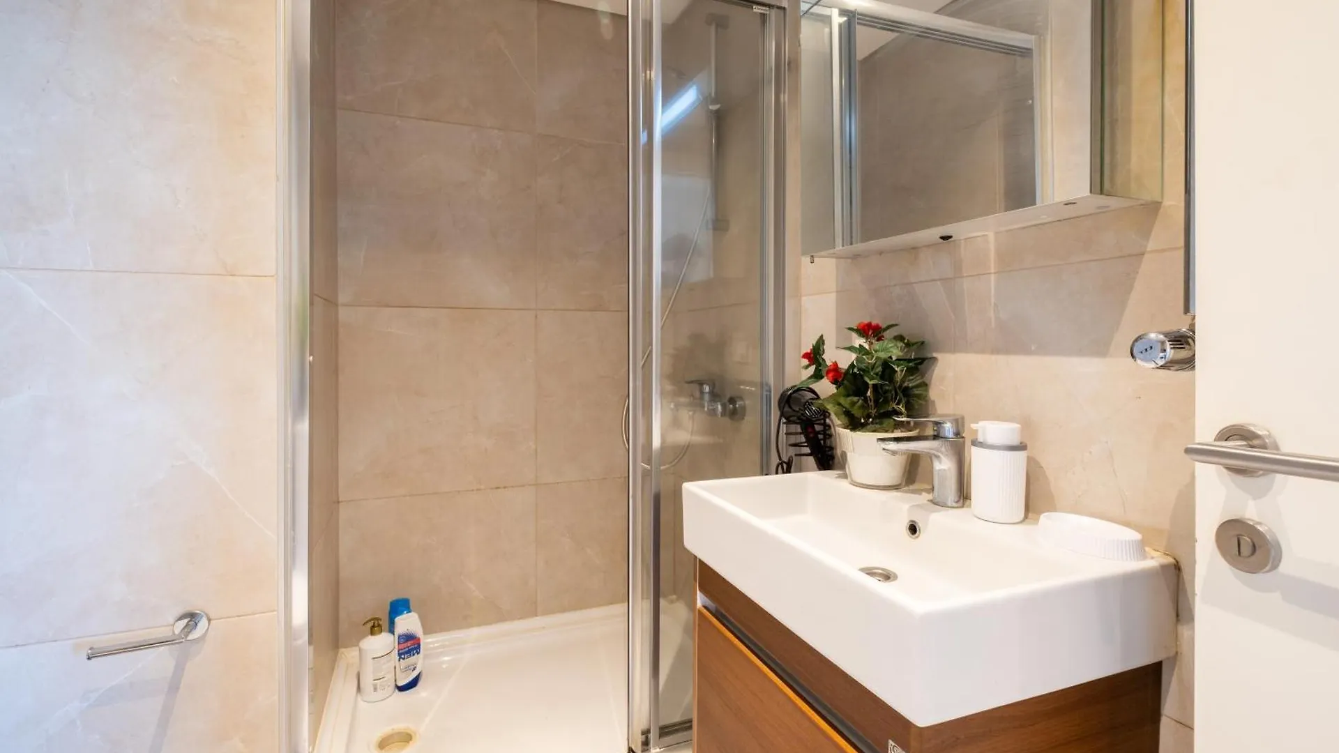 Plushome Residence Istanbulská provincie Hotel