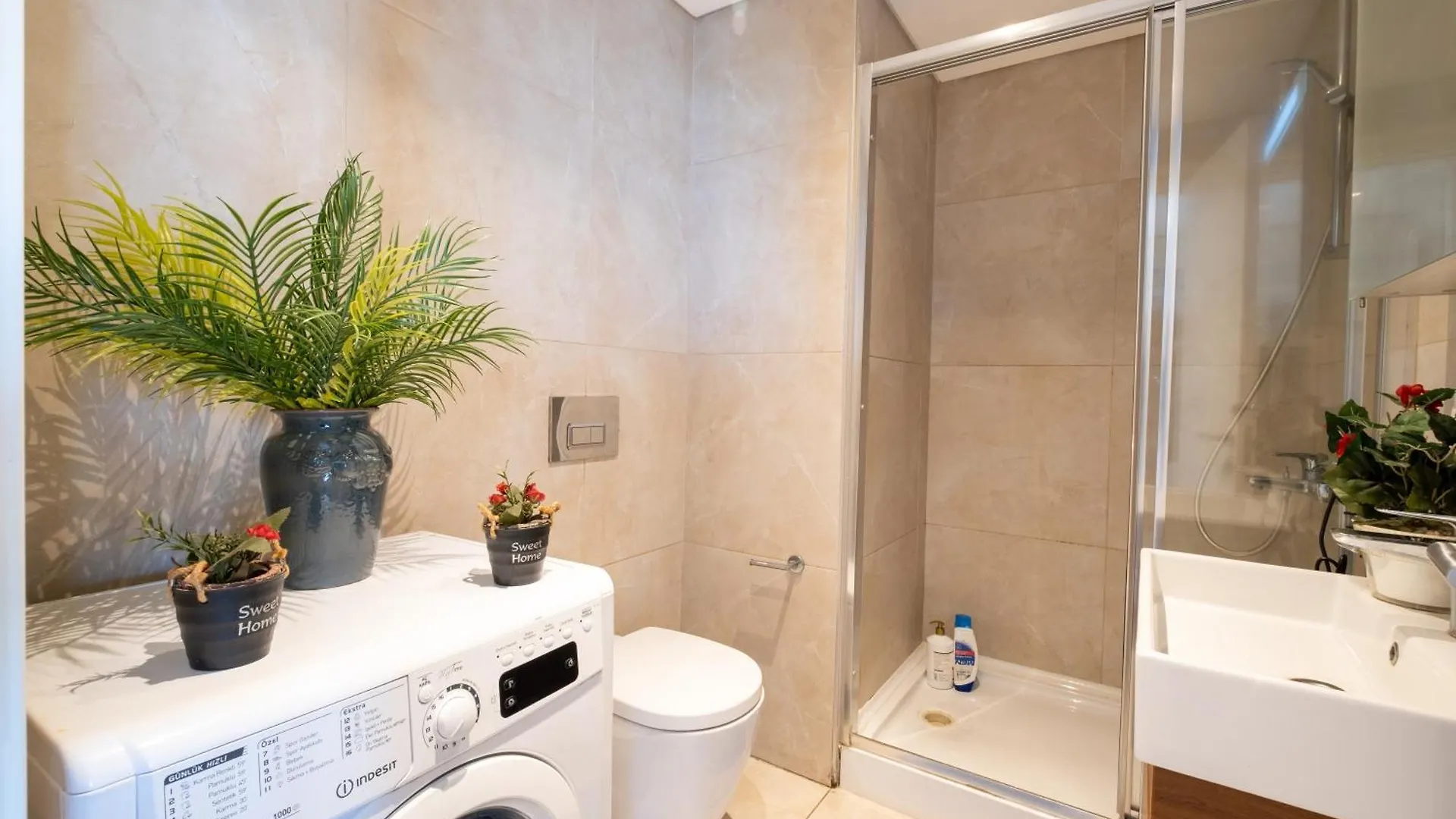 Hotel Plushome Residence Istanbul